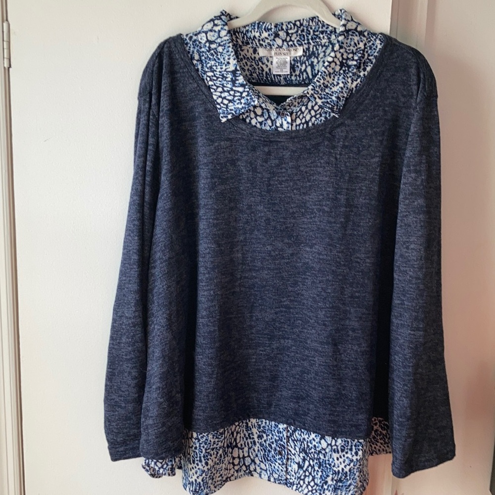 3/$20 NWT Rebecca Malone top